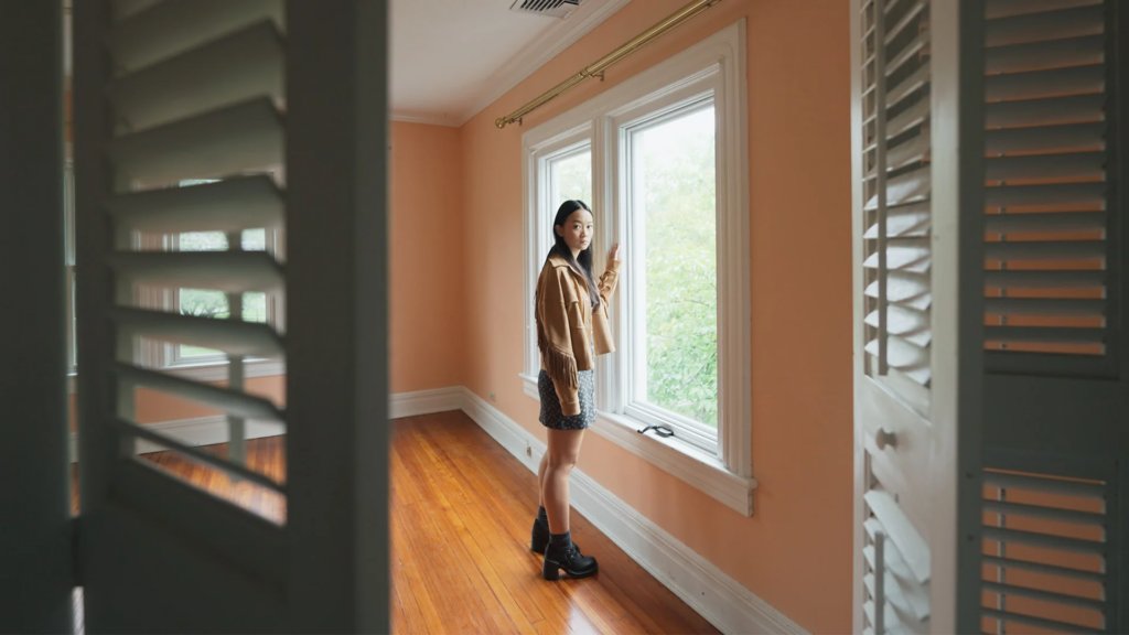 Fajardo_jedi's tweet image. #Presence
Historia de fantasma contada desde su propio punto de vista.
#StevenSoderbergh crea un cuento sencillo (si no pensamos demasiado en ciertas teorías del final) con mucho plano secuencia y una sensación de &quot;todo correcto&quot; en menos de hora y media.
Disfrutable.