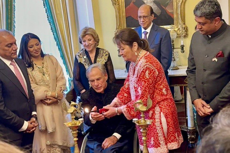 <a href="/DeplorableATX/">𝘿𝙀𝙋𝙇𝙊𝙍.𝙈𝙀💥</a> <a href="/paykells/">✨Payton Kelly🇺🇸✨</a> <a href="/DrRepatriator/">The Repatriator</a> <a href="/Amiejokes2much/">Amiejokes2much❤️🤍💙</a> <a href="/TRICHFUN/">T</a> Obeying his masters. One of the top conspirators in our replacement.