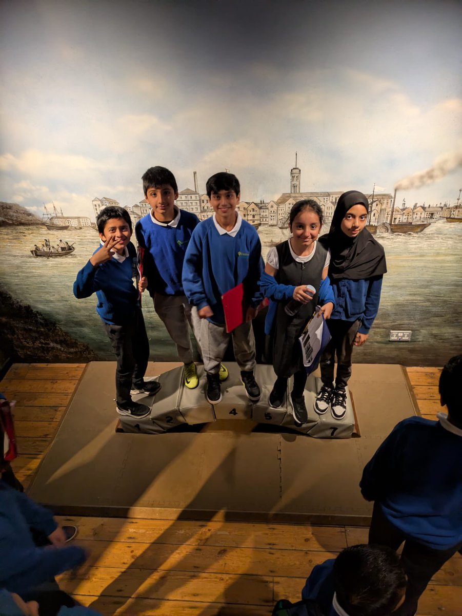 Elmhurst Primary School tweet media