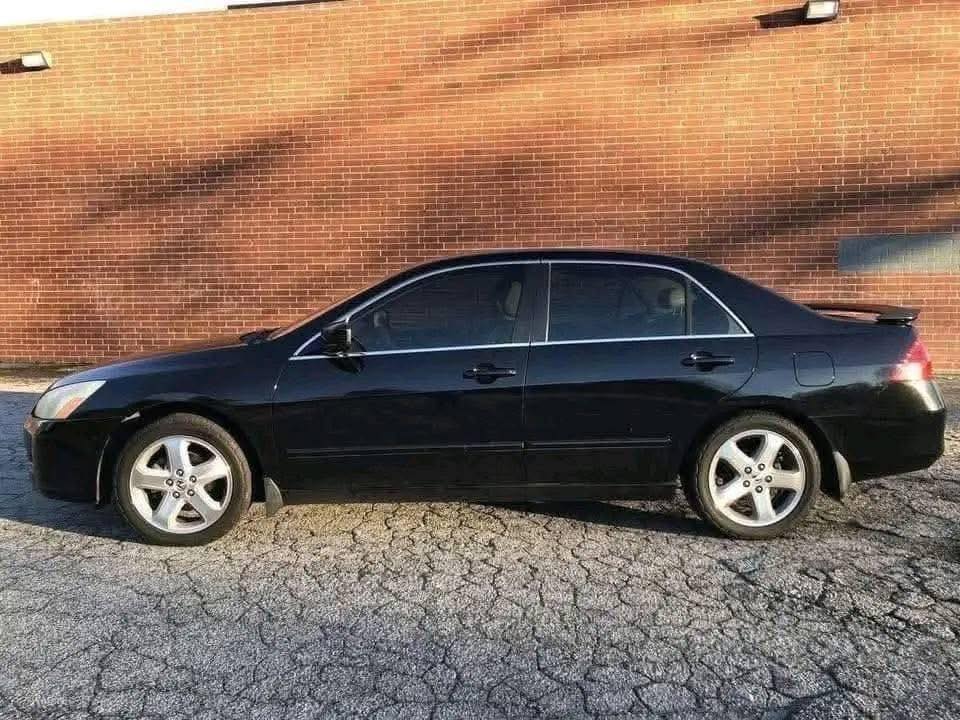 StreamAutocarss's tweet photo. 2003 Honda civic ex car for (500) giveaway car, this vehicle is totally Free first person to message me and only prepare to pay for your delivery fee
Perfect condition no issue with it, I have clean title in hand. Driven 95,000 miles. Super clean inside and outside. Run and drive https://t.co/gQUTfJ0Scs