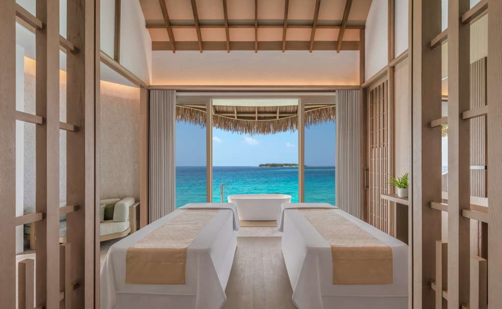 cppluxury's tweet image. JW Marriott Maldives Kaafu Atoll Island Resort invites Indian travellers to experience mindful luxury in the heart of the Maldives

cpp-luxury.com/jw-marriott-ma…

#JWMarriottMaldives #Maldives #KaafuAtoll #Indian #luxuryresorts #luxuryhotels #luxuryhospitality #luxury  @JWMarriott