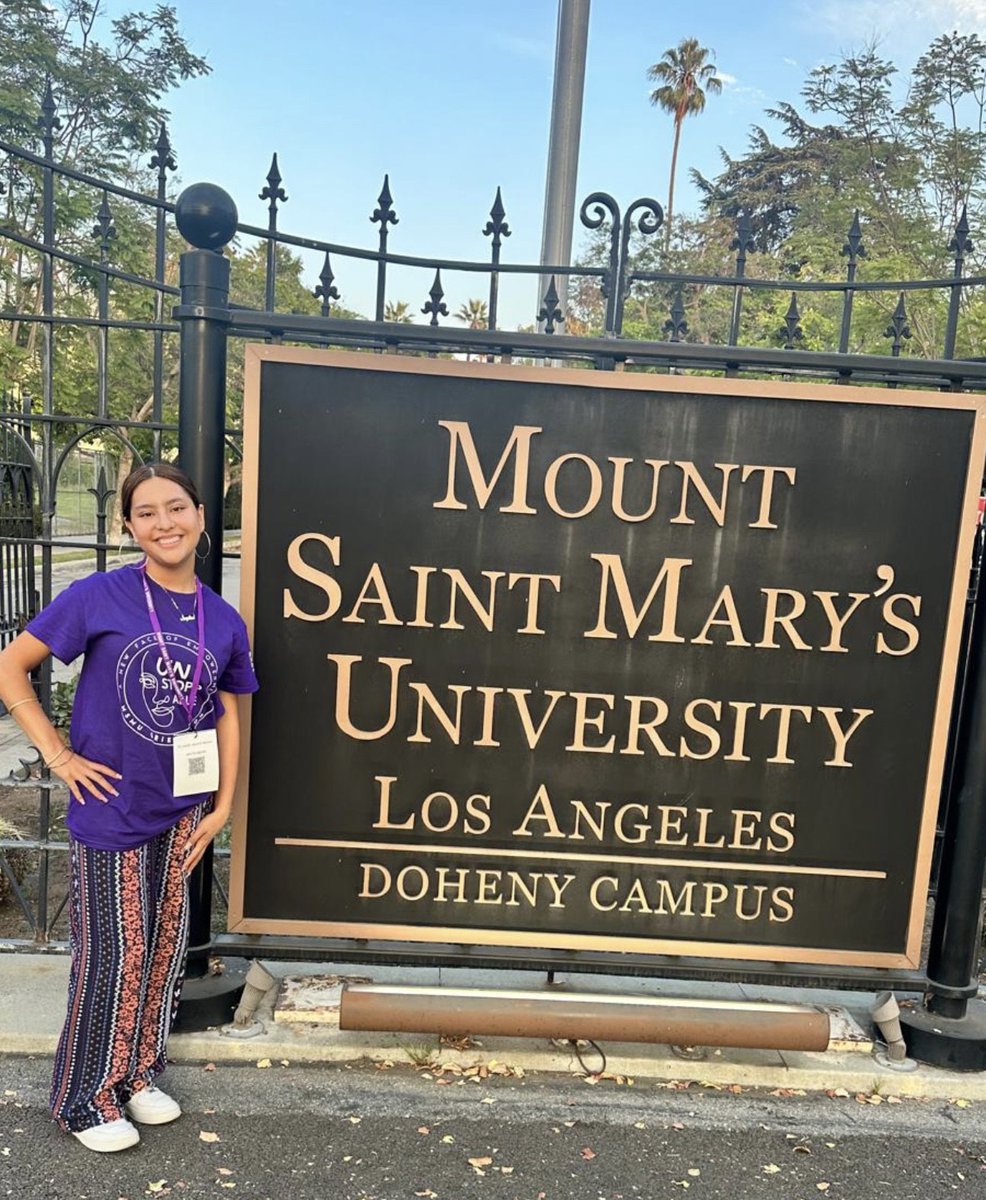 HarmonyProject's tweet image. It is #NationalFirstGenerationCollegeStudentDay! 83% of our 2025 grad class were first-gen. 

“Being a first generation student means navigating your own career path with resilience and strength,&quot; said HP alum Angelica.   

#GiveMusicChangeLives #MusicEducation #HarmonyProject