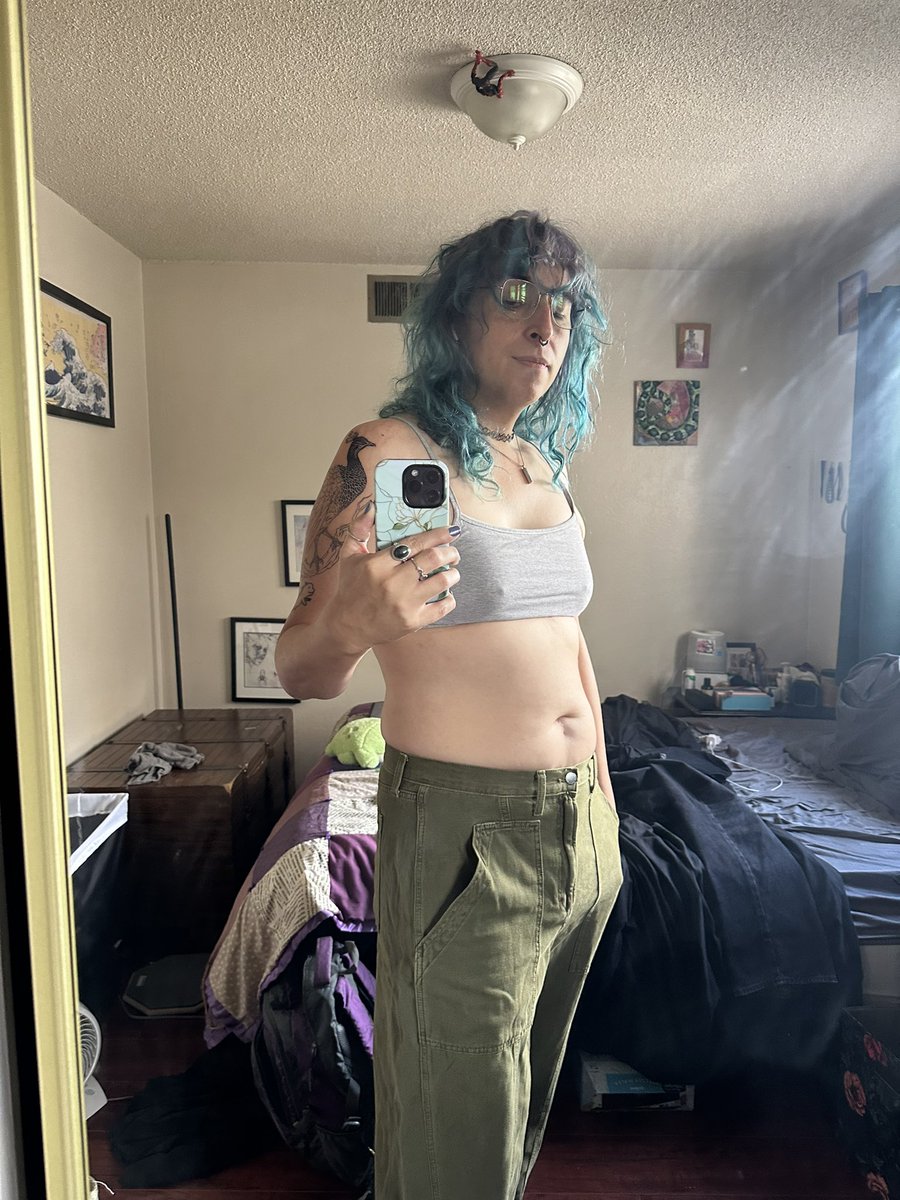 submanic's tweet image. i got fatter (positive)