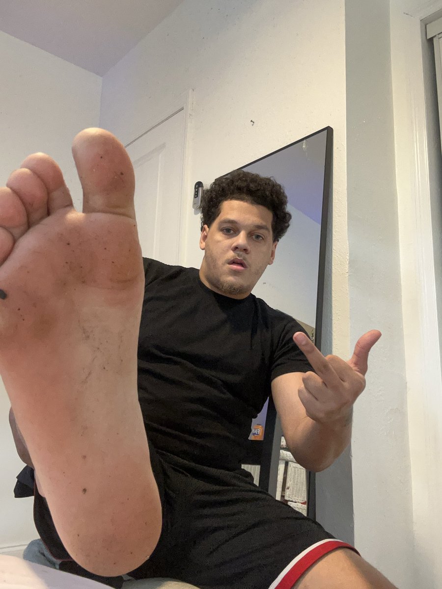 masterxaviorr's tweet photo. Eat sock dust 
#cashfag #cashmaster #findom #gayfindom #humanatm https://t.co/osIOqItc1p