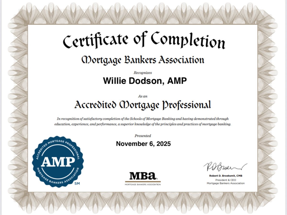 2 New Achievements to add to the board 📈

1. Completed my MBA/AMP Certification 
2. Another massive promotion. Now call me:

New Position: Director
Old Position: Senior Business Leader 

PS: Check out the zoom call outfit 😂🔥

#WinnersWin