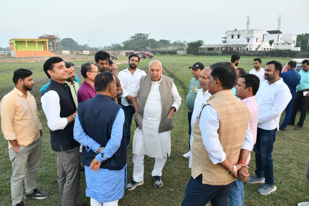 prateektmp's tweet image. #बिहार_विधानसभा_चुनाव_2025 
उत्तर प्रदेश के लोकप्रिय मुख्यमंत्री श्री योगी आदित्यनाथ जी की कल लौरिया विधानसभा में होने वाली विशाल आम सभा की तैयारियों को लेकर कार्यक्रम स्थल पर उत्तर प्रदेश शासन के कृषि मंत्री श्री सूर्य प्रताप शाही जी व क्षेत्रीय वरिष्ठ भाजपा नेताओं के साथ