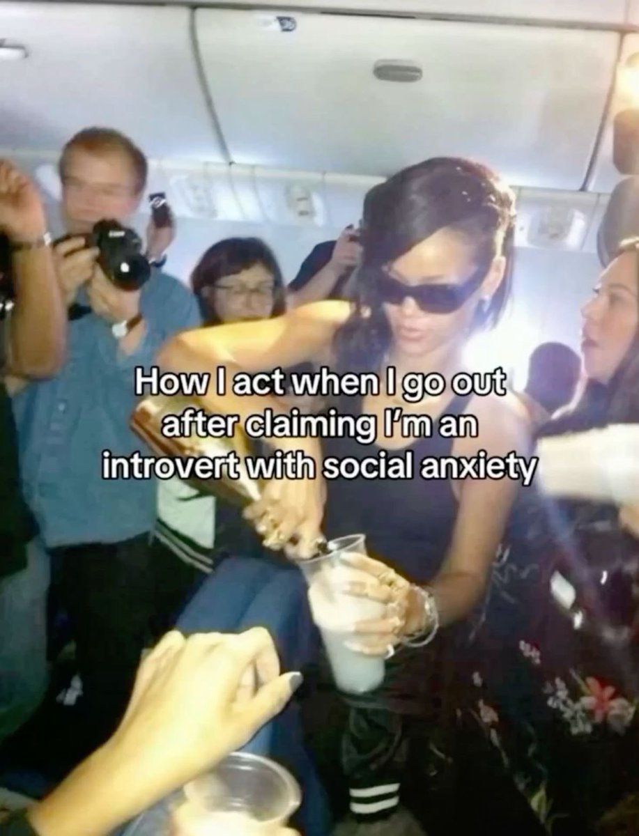 The Notorious J.O.V. (@whotfisjovana) on Twitter photo 