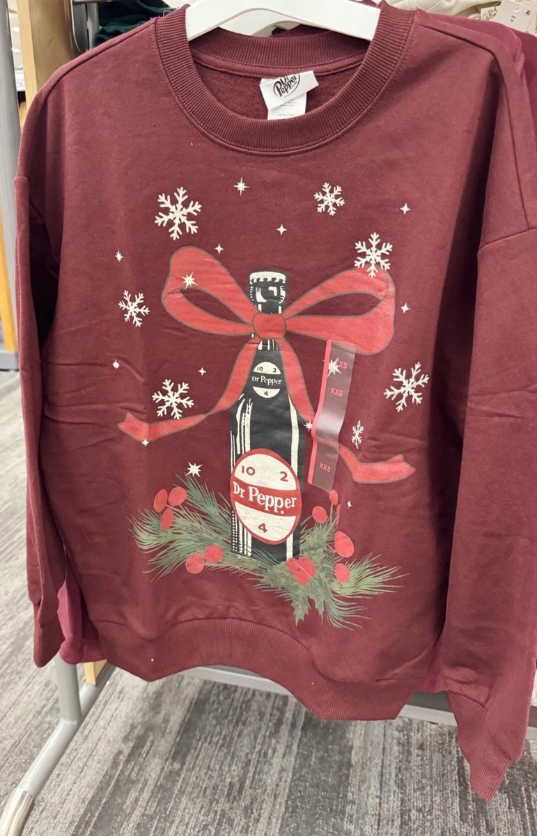 FashBoulevard's tweet image. Dr Pepper girlies, your festive sweatshirt is HERE… and going fast!

liketk.it/5vkyV

#christmas #drpepper