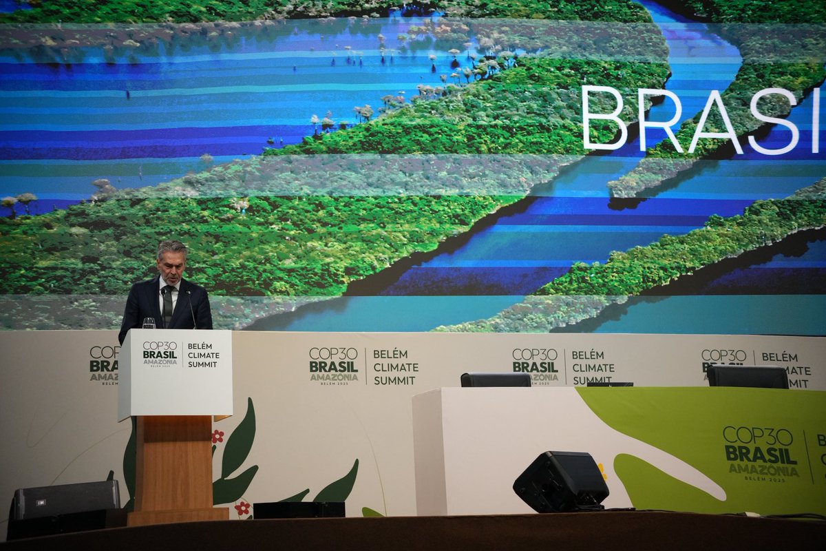 Als we optimisme combineren met realisme en stap voor stap te werk gaan, kunnen we samen de doelen uit het Parijs-klimaatakkoord dichterbij brengen. Elke kleine stap telt. We hebben niet nog meer grote plannen of mooie woorden nodig,maar concrete actie op alle onderwerpen op de