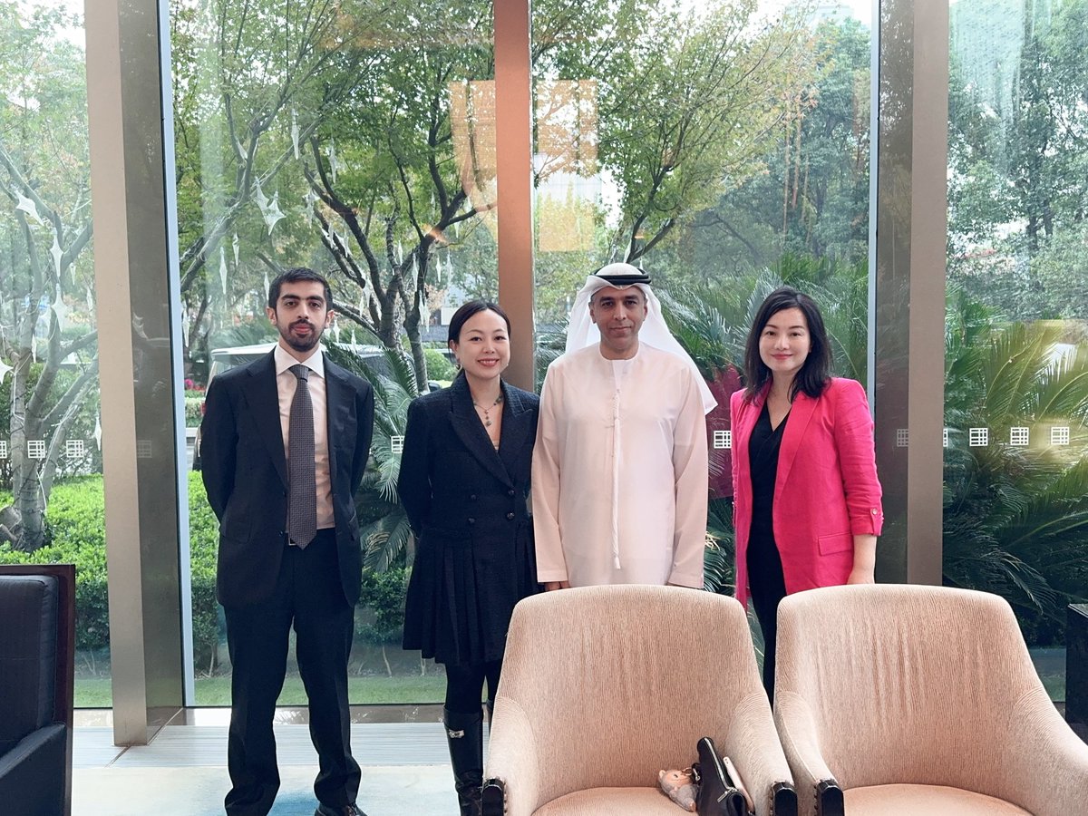 HitchOpen's tweet image. We’re thrilled to join the global dialogue on innovation and investment at #AIMChina2025 in Shanghai!
Where borders blur, ideas ignite, and the future of global collaboration takes center stage.

💡 Ms. Tang Minqin (Crystal Tang), Global Executive Chairwoman of the Hitch Open…