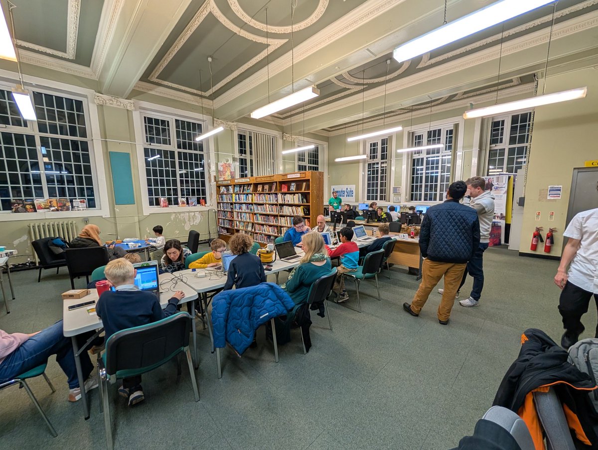WirralCode's tweet image. Lots of @Scratch, @Python and @Microbit_Edu fun at Wirral @CodeClub at @WirralLibraries Wallasey Central today.