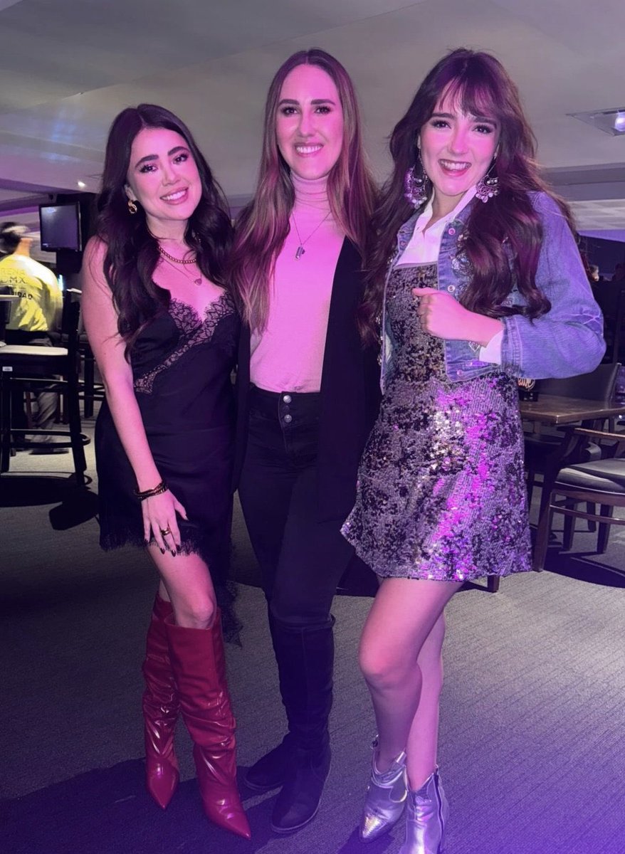 marifer tweet media