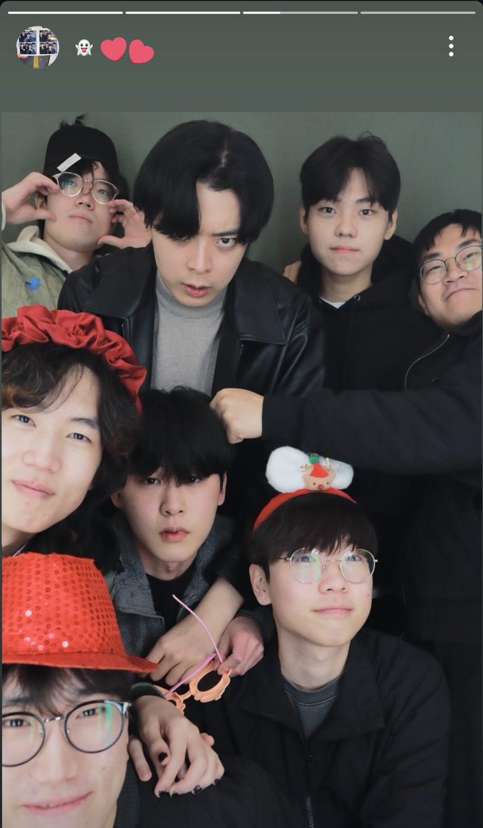 Auri_duck's tweet photo. 前 카르페 現 Pdx 하이라이트

하라에 넣고 스토리는 금방 내린 우리 막내 🫳🫳

#Zest #Casting #Winner #Quid #Ophelia #CARFE #Pdx #Lospa #Nova https://t.co/93aEq3z4Hn