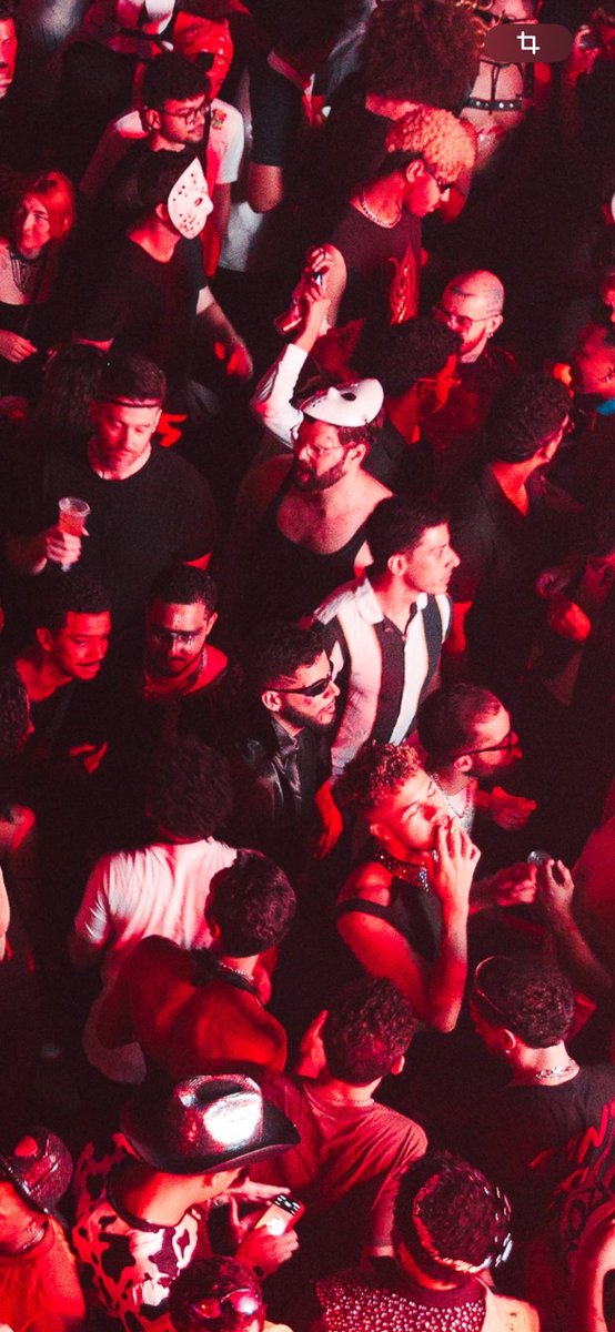 a anitta em double team