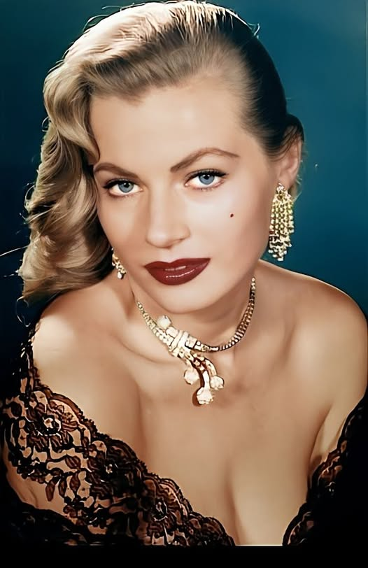 wasn't Anita Ekberg gorgeous?