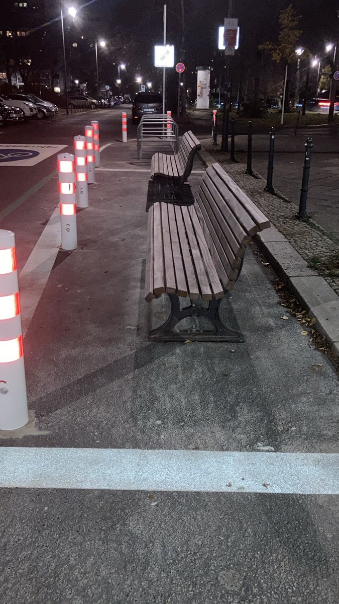 Das ist also dieser "Raum für Begegnung", von dem immer gesprochen wird. Ohne diesen: Einsame Menschen. Mit diesem: Lebensfreude und Gesundheit.