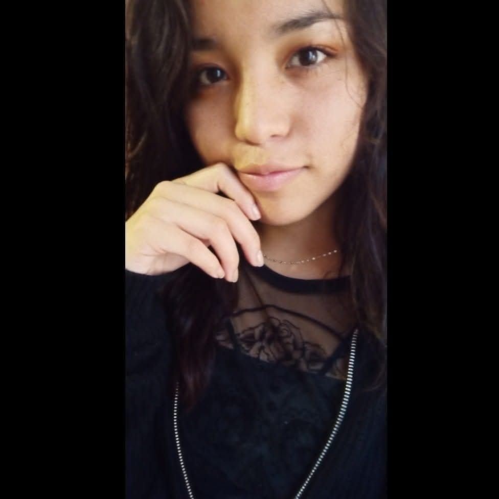 Diana28799606's tweet photo. Quien llene mi foto de mucho semen se llevan de premio una foto de mi vagina bien abierta y quien saque más leche en mi foto la pondré de perfil 
Complazcan a su pendeja favorita https://t.co/w9XPXqlyJV
