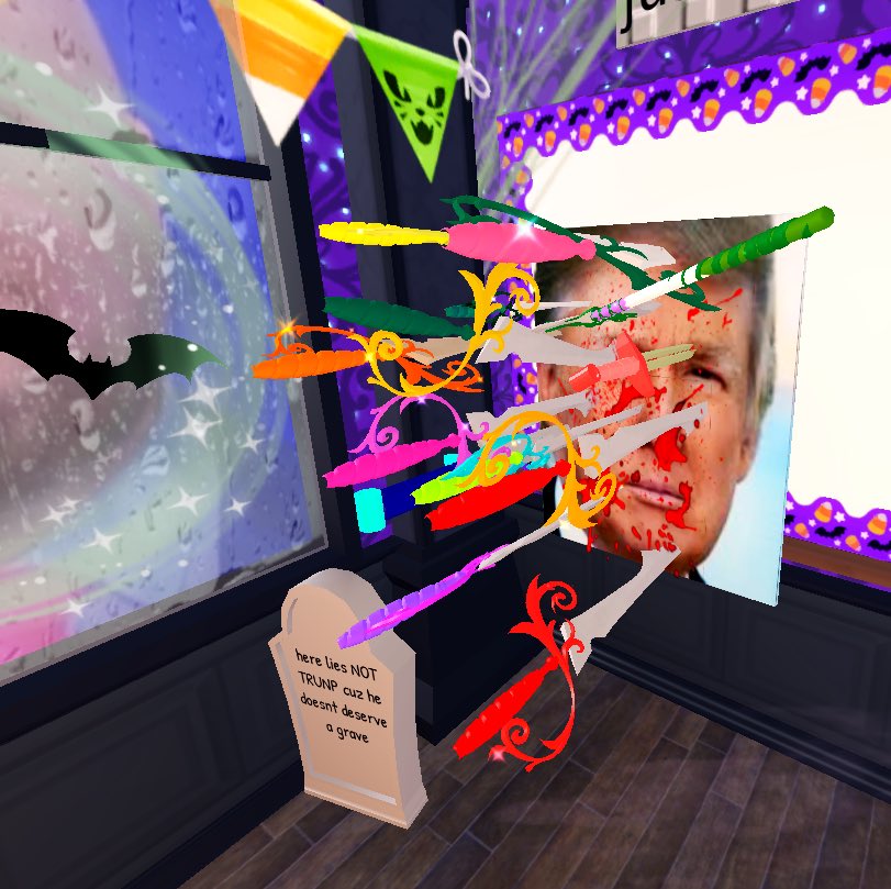 ixocass's tweet photo. The creativity on the classroom RP amazes me.. 😰 https://t.co/3fJTqKxMs9