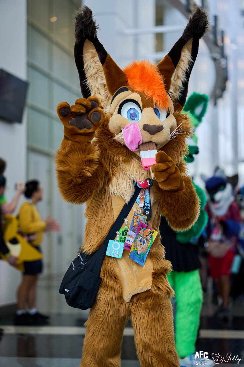 Excited for pawcon!!! Am I seeing anyone there?? #pawcon2025 

📷: <a href="/yellyXP/">YellyXP</a> 
(Photo taken at AFC :))