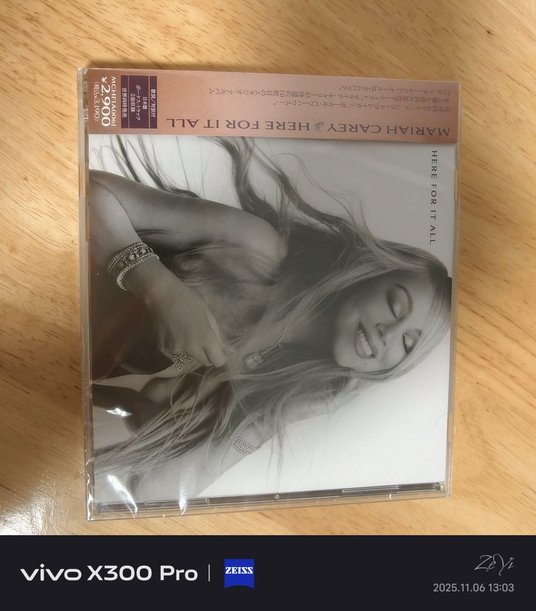 zeyibro's tweet photo. 我也是有Mariah Carey新专辑的人了 https://t.co/1vBitfqbrO