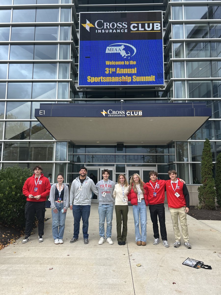 tyngtigersports's tweet photo. Tigers attending the MIAA Sportsmanship Summit.
#tpsprepares
#tigerpride https://t.co/7aJZPrBwg2