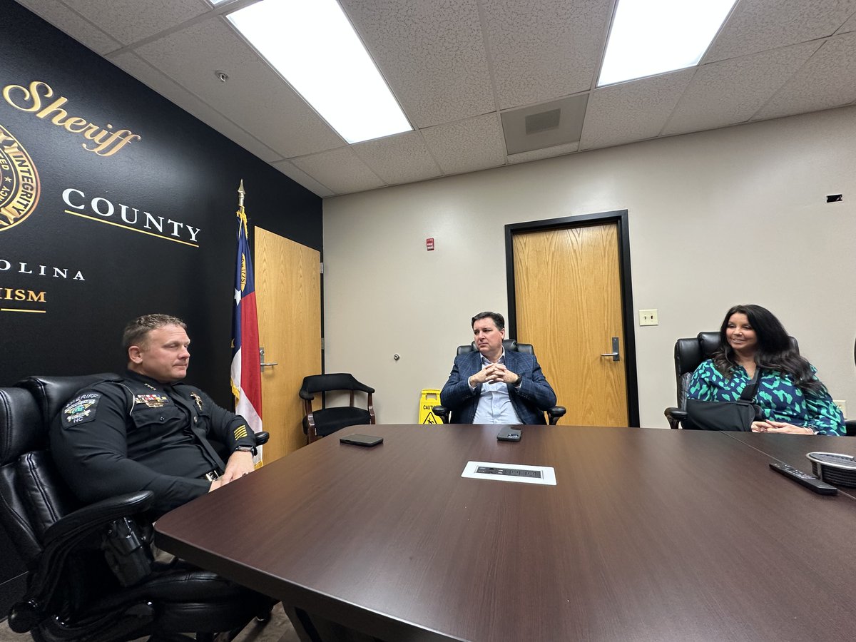RepDavidRouzer's tweet image. I met with the Brunswick County Sheriff’s Office to discuss how the government shutdown is impacting their operations and the community they serve. Our law enforcement officers deserve full support and resources to keep our communities safe. It’s time to reopen the government and…