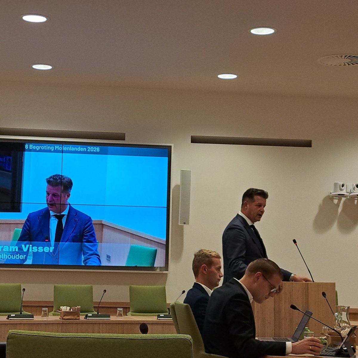 Wethouder Visser trapt af over de Begroting van Molenlanden. Op zich ziet het er goed uit. Maar we moeten en blijven op de centen letten. Niet alles kan. Zo simpel is dat.