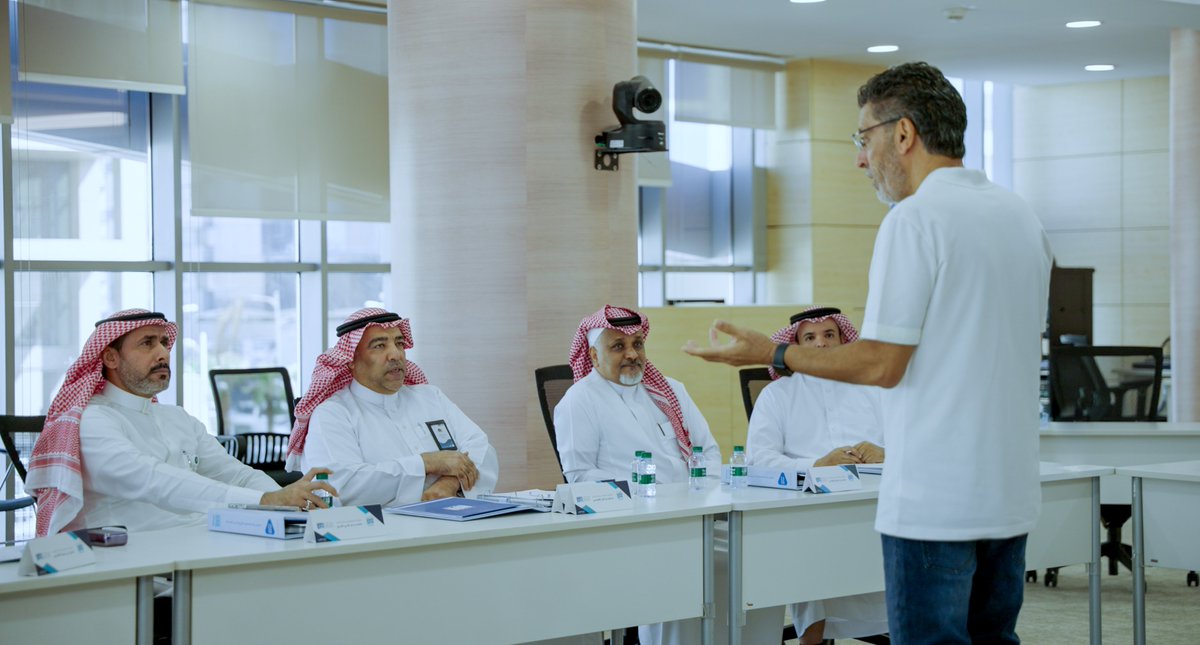 اختتمت #أكاديمية_واس برنامجها التدريبي "المقابلات الصحفية في وسائل الإعلام"، بمشاركة منسوبي وكالات الأنباء السعودية والقطرية والكويتية والإماراتية.