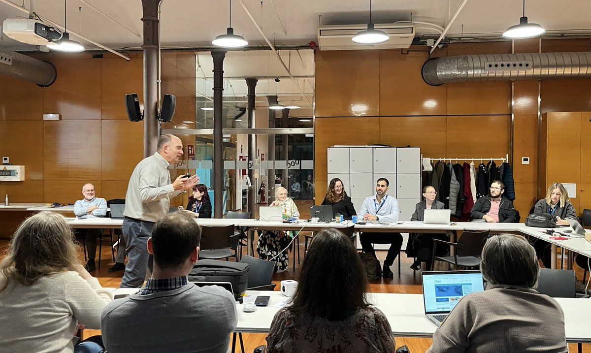 edulabTIC's tweet image. 🚀Day 2 of @EDEN_DLE Digital Education Leadership Academy at @UOCuniversity!

💭Today we learned more about how to tackle #digitaltransformation challenges with Ale Armellini, Denise Whitelock, Deborah Arnold and #Edulab professors @jduart and @albert_sangra 

#researchUOC #EDEN