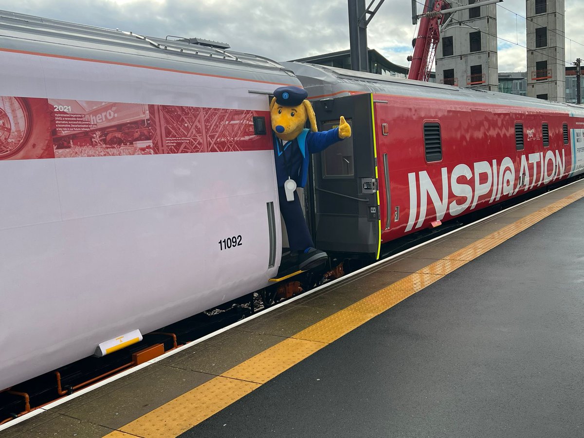 NetworkRailLC's tweet image. 🚂The Railway 200 Inspiration Train has officially arrived in the North West, and Blackpool families are loving it!

Read all about it here: shorturl.at/J0aJh
                    
#Railway200 #Blackpool #InspirationTrain #NetworkRail
#NorthernRail #STEM