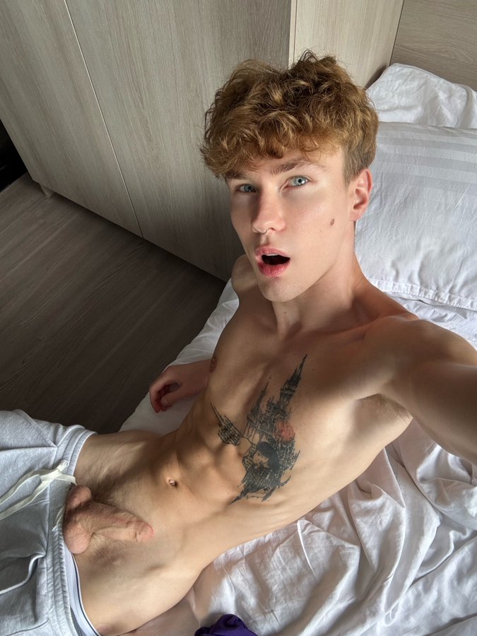 G5FAneXWQAAI-N4?format=jpg&name=900x900