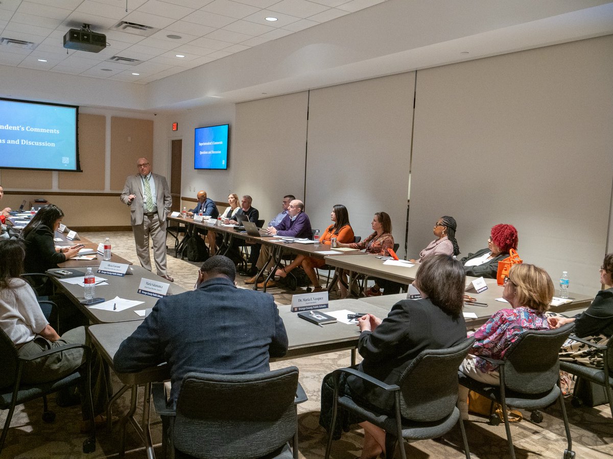 maria_f_vazquez's tweet image. Proud to welcome the William Julius Wilson Institute (Harlem Children’s Zone) to OCPS this week! 

Through this collaboration, we’re working to expand place-based learning and continuing our mission to prepare, inspire and empower every student to succeed. #ocps