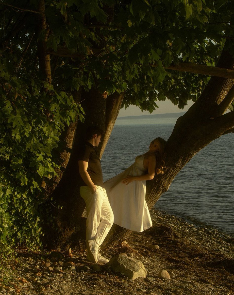 بحر 🌊 (@butterflless) on Twitter photo 