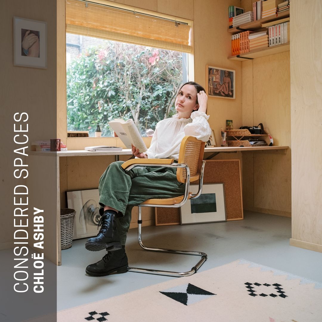 Next in Considered Spaces: author and art critic Chloë Ashby reveals the artworks she'd surround herself with, alongside thoughtful commentary on art and the imagination.

Discover her full selection: riseart.com/collaboration/…