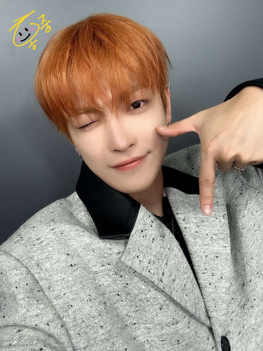baun333's tweet photo. HAPPY SUPERSTAR HONGJOONG DAY
우리쭝캡틴생일너무너무추카해요
#영원한_넘버원캡틴쭝_생일
덕분에기부도해보고선한영향력고마워
#NO1ShinesLikeHongjoong
평티니갈게항상행복하자 https://t.co/UYVW6sTJks