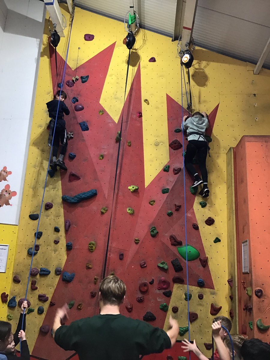 Ralph Butterfield Primary School tweet media