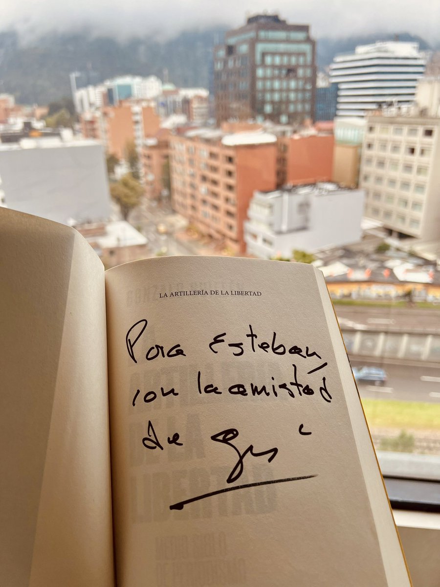 Muchas gracias, Gonzalo. 
Abrazo, 
Esteban. 

Nos vemos en la presentación de hoy. 
<a href="/HELIODOPTERO/">Gonzalo Guillén</a>