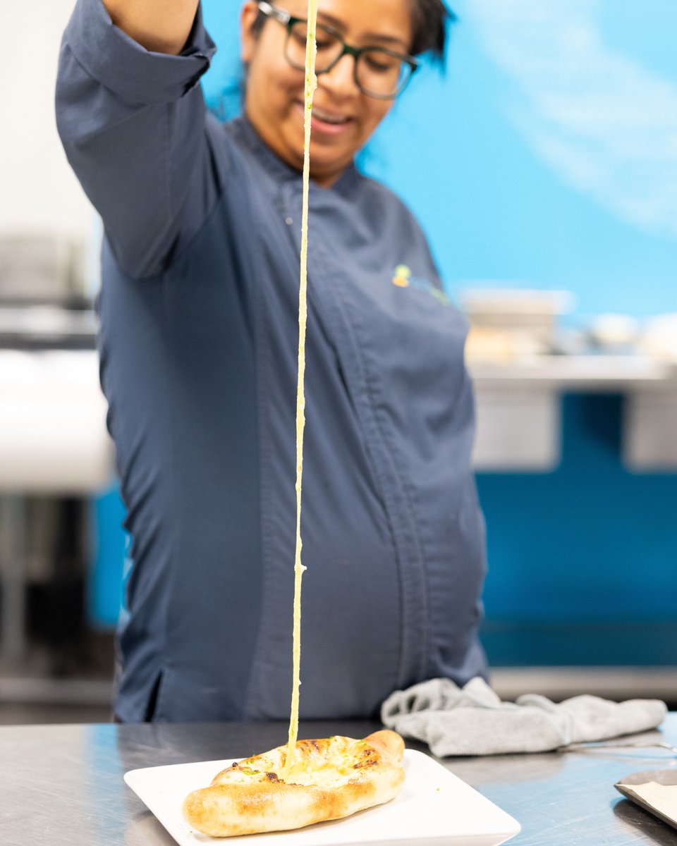 TurboChef2026's tweet photo. That cheese pull 😍 Khachapuri magic courtesy of @culinologists and the Double Batch. 

https://t.co/6rUhCNI57x

#TurboChef #Middleby #VentlessOvens #Khachapuri #CheesePull #Foodie #FoodLovers #CulinaryMagic #CookingMadeEasy #ProfessionalKitchen https://t.co/gSnHdOy7Vx