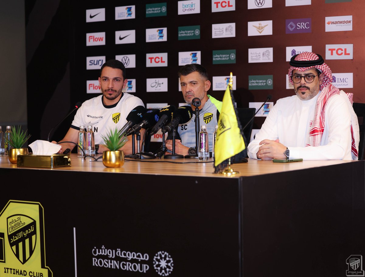 ittihad's tweet photo. 📝| حديث المدرب البرتغالي كونسيساو عن #ديربي_العروس في المؤتمر الصحفي ⚽️🎙️ https://t.co/PhehJVFDsk