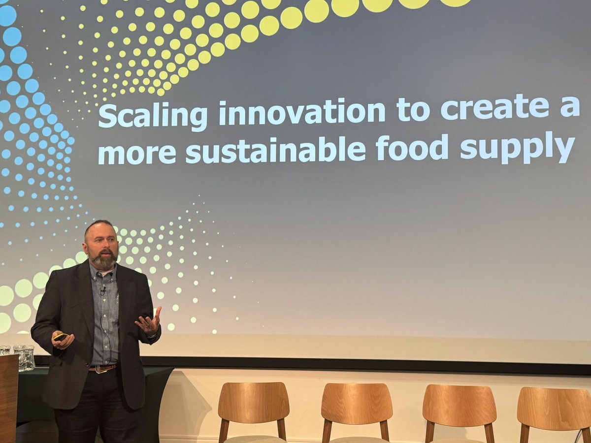 SEFARIscot's tweet image. 🐄 Wayne Powell, @SRUCPrincipal &amp;amp; CEO of @SRUC, and Matthew Cleveland @beefgenetics, Senior Director at Genus plc delivered the overarching message that...

&quot;A more sustainable food supply, around the world, starts with genetics.&quot;

#FoodSecurity25