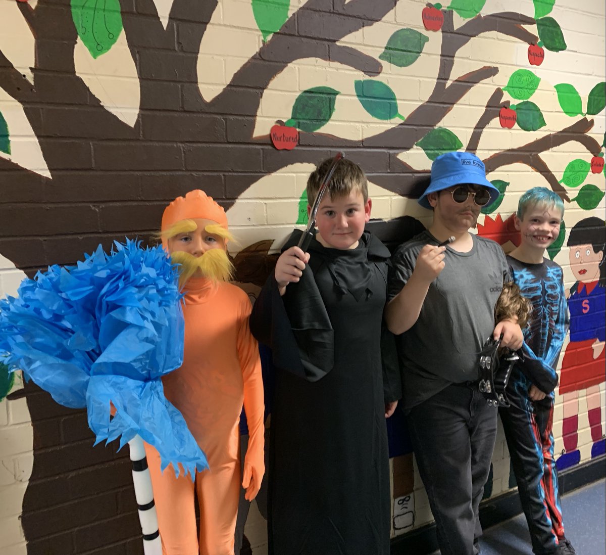 Lochside Primary tweet media