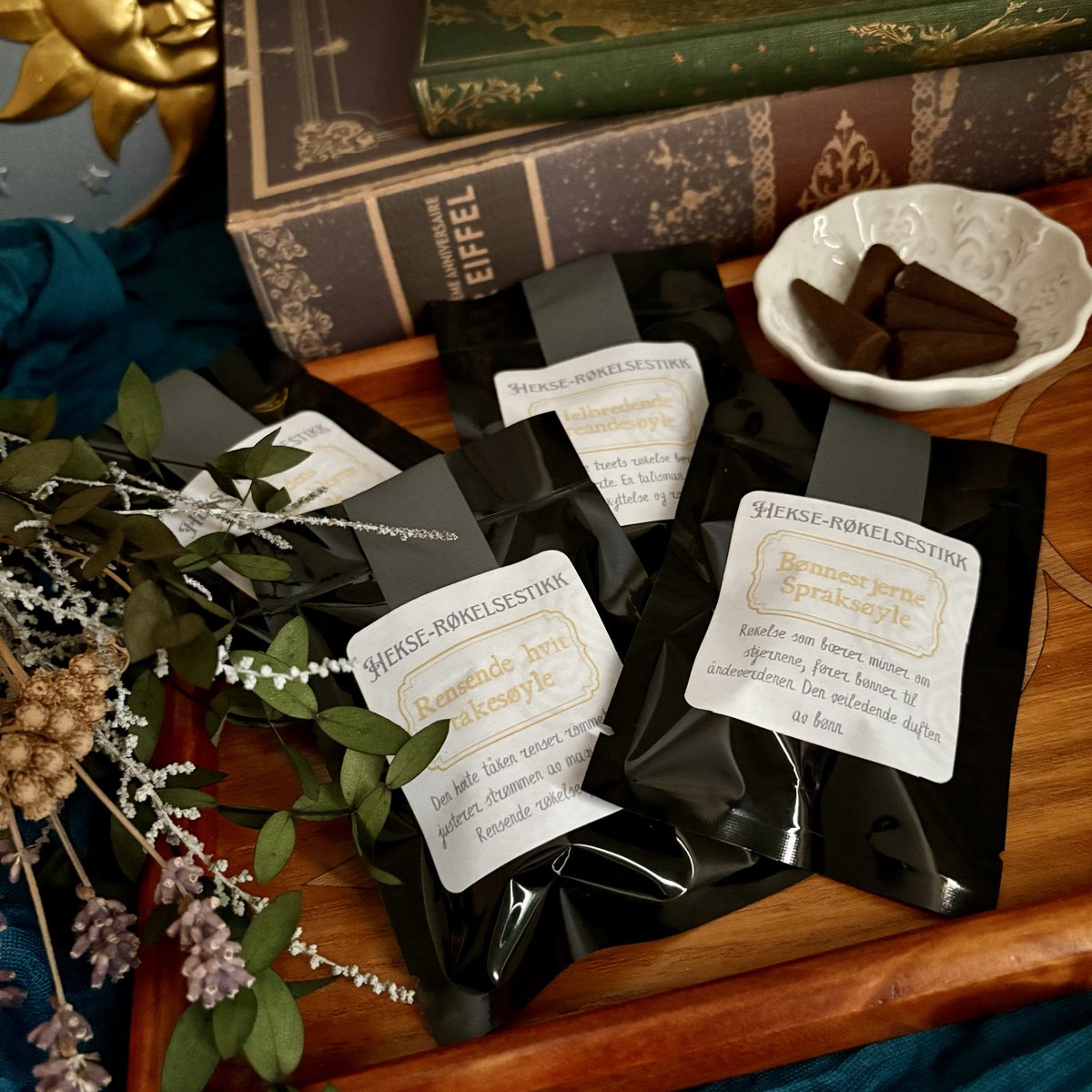 完売していた魔女の香柱、再販スタート🪄 新たに「夢花柱（ラベンダー