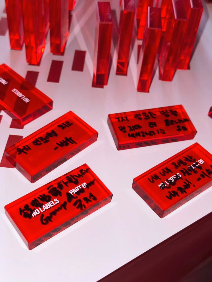 🐻 우리 연준이형 최고 - 범규
🐰 TXT 영원한 맏형 멋지다 더 올라가자 섹시하다! - SB