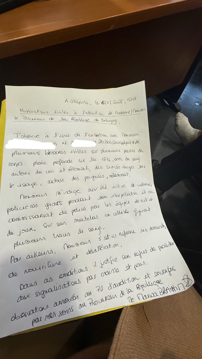 MBraihim's tweet image. Parce qu’un délit, avéré ou non, ne justifie pas des violences policières pendant la garde à vue.
Injustice du jour, bonjour.
#violencespolicieres 
#observationsécritesurgence
#gardeàvue