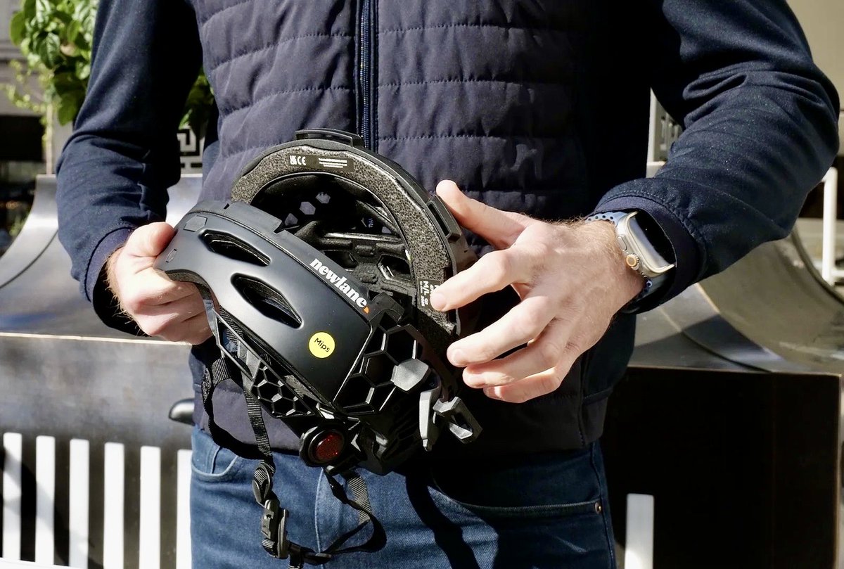 CapoVelo's tweet image. Newlane Adds MIPS AirNode Protection System to Its Folding Helmet capovelo.com/newlane-adds-m… #NewlaneHelmet #MIPS #foldinghelmet #urbancycling #MIPSHelmet #bikehelmet #bicyclehelmet #cycling