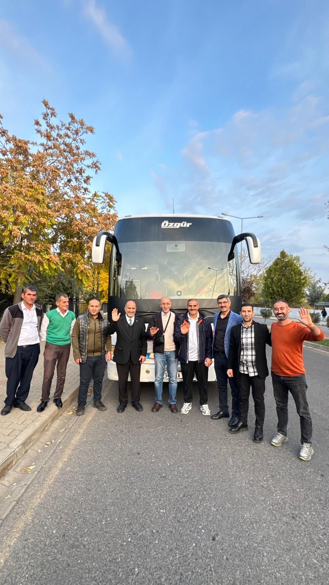 Sevgili Gençlerimizi <a href="/Konya/">紺屋健生🇺🇦</a> iline
"Fikirden hasada" Tarımda Girişimcilik ve Inovasyon Kampı yolculuğuna gönderdik. Bu #kamp, sadece yeni yerler görmek değil; geçmişimizi tanımak, değerlerimizi yaşamak ve birlikte güzel anılar biriktirmekle geçer. 
Yolumuz açık, gönlümüz bir olsun