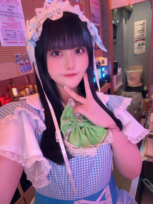 歌舞伎町コンカフェ　月よう日の躁うつのツイート