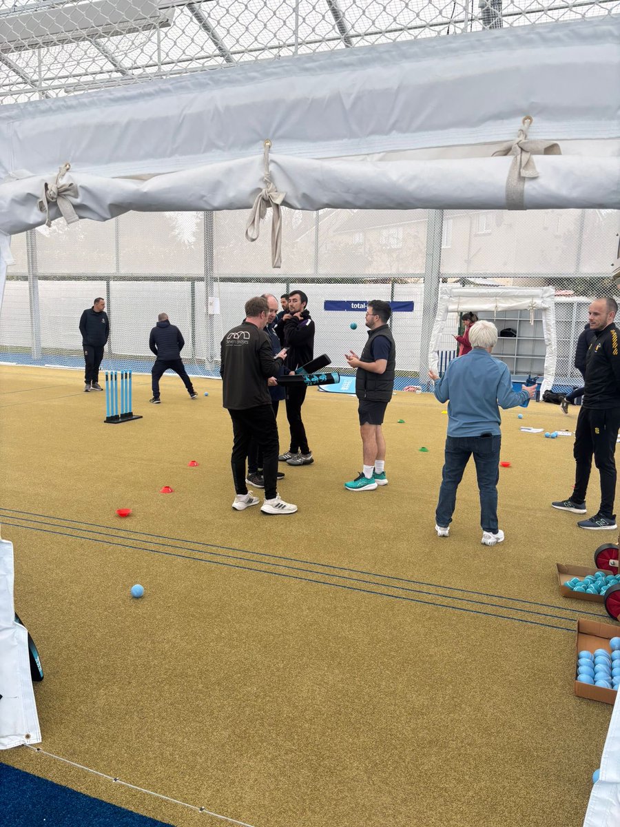 ccbschools's tweet image. 📌Exciting news... 🏏

ECB Cricket 🏏 for Teachers in Secondary Schools is on its way! 

Keep an eye 👁️ out for dates 📅 , venues 📍, and more information ℹ️. 

#secondaryschool #secondaryschoolcricket #secondaryteacher #comingsoon