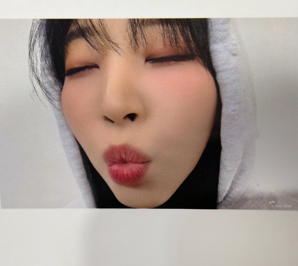 메이크스타 뽀뽀 포카 너무 귀엽잖아..😭