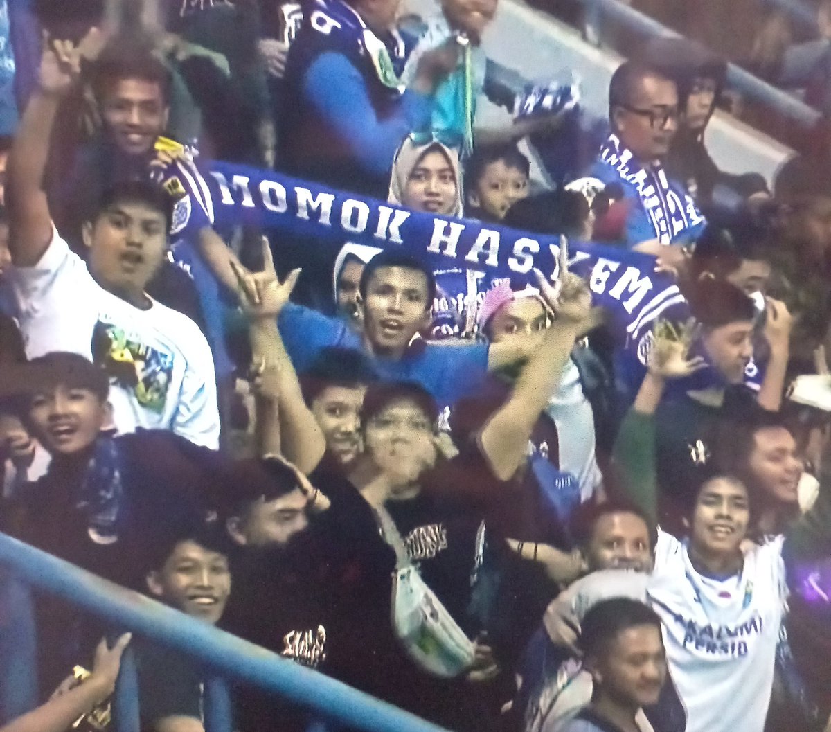 MANAWI AYA tweet media